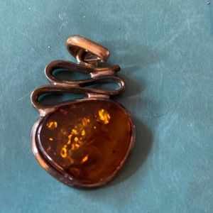 925 Sterling Silver amber pendant Vintage